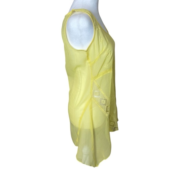 Young Threads Butter Yellow Embroidered Chiffon Sleeveless Blouse Fairy Medium - Picture 3 of 10